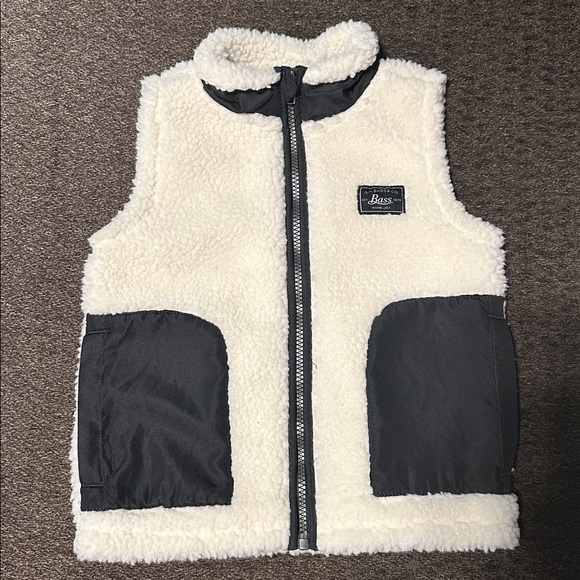 G.H. Bass & Co. Other - G.H. Bass & Co. Kids Sherpa Vest - White and Black